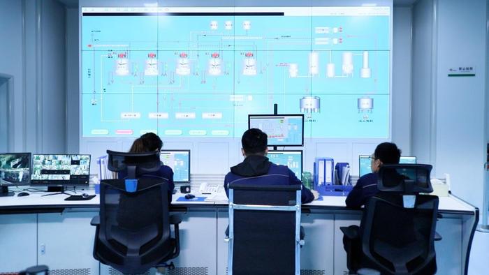 探秘胆汁酸工厂 龙昌动保带你走进数字化与自动化的全新视界